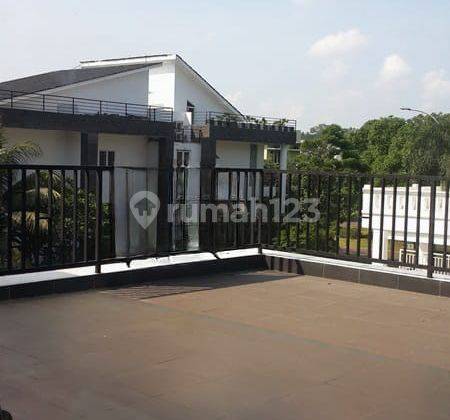 Rumah 2 Lantai Semi Furnished di The Green Bsd City, Tangerang 2