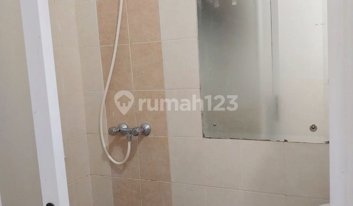 For Sale: Studento Foresta BSD City Boarding House 2