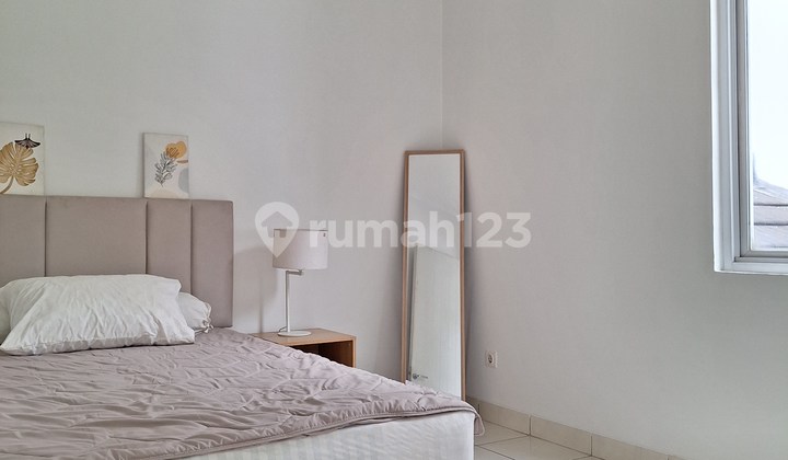 For Sale Quick 2-Story House with Neat and Well-Maintained SHM at The Icon BSD Near Aeon Mall