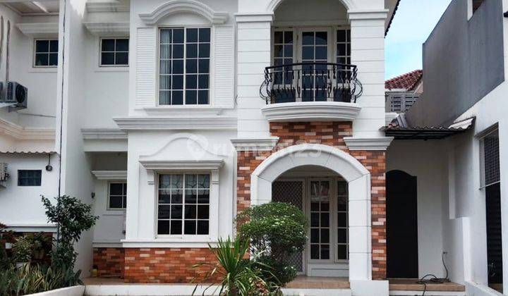 Disewakan Rumah 2 Lt Semi Furnished Di The Green BSD City Tangerang 1