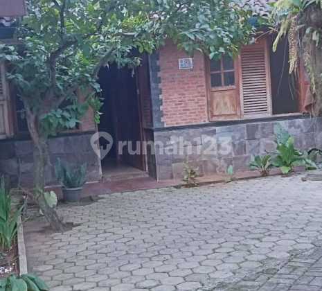 For Rent 700 Square Meter Building, Former Restaurant in Ciater Area, South Tangerang, Suitable for Restaurant
