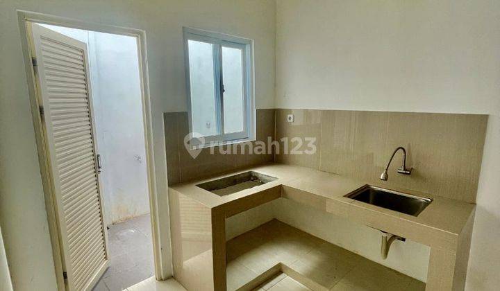 Dijual Cepat Rumah 2 Lantai Siap Huni 3 Kt Di Nusaloka Bsd 2