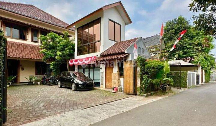 Murah Turun Harga Rumah Apik Siap Huni Ada Private Swimming Pool 1