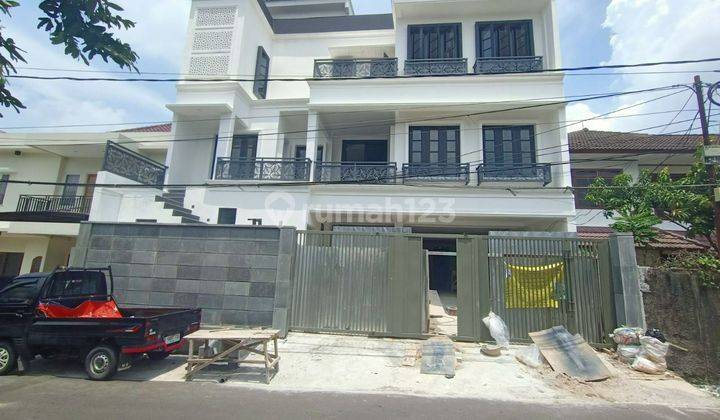 Best Price Rumah Baru 4 Lantai Mewah Elegan Di Kebayoran Baru  1