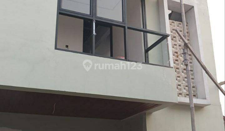 Termurah & Terdepan Rumah Baru 2 Lt Dlm Mini Cluster Di Kodau  2