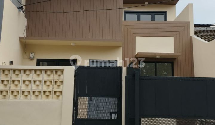 Murah Keren Rumah 2 LT Siap Huni Dlm Perumahan Nempel Summarecon 2