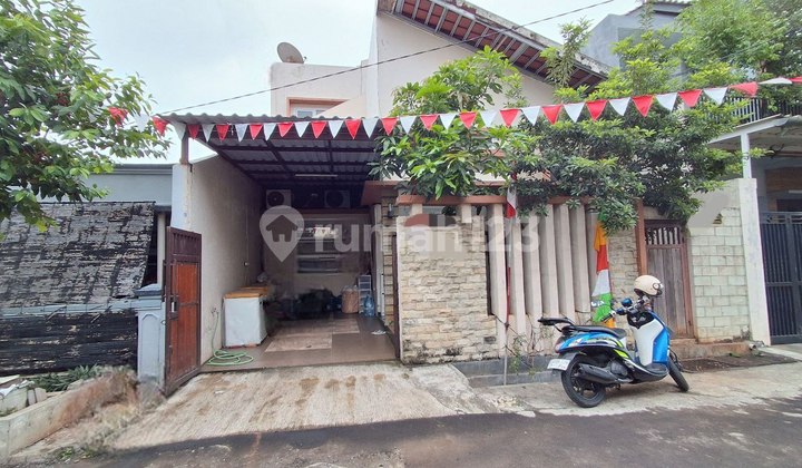 Cheap 2-Story House Well-Maintained Beautiful Ready to Live In Jatiasih Housing