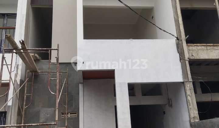 Murah Rumah Baru 2 Lt Kokoh Minimalis Di Perumnas 1 Kota Bekasi
