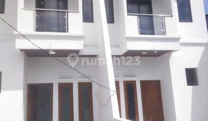 Murah Jual Rugi Rumah Baru 2 LT Siap Huni di Kodau Jatikramat