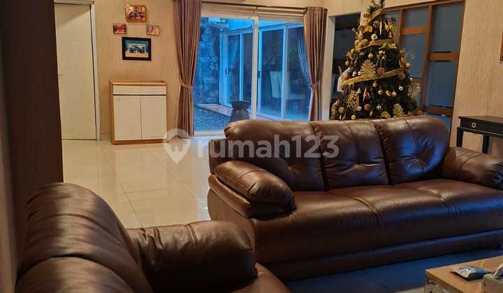 Dijual Rumah Mewah 2 Lantai Depan Taman di Cluster Eksklusif Kota Wisata! 2