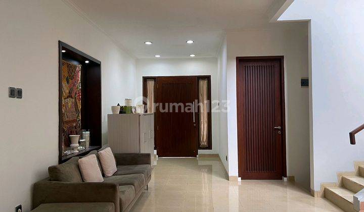 Dijual Rumah Murah 2 Lantai Siap Huni Di Cluster Depan Kota Wisata! 1