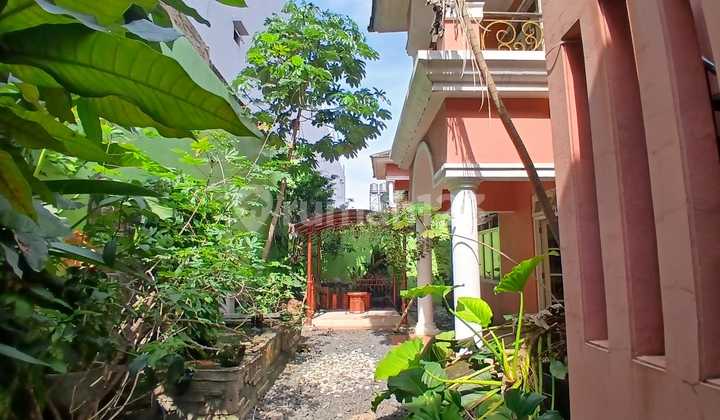 Dijual Rumah Mewah 2 Lantai Harga Murah di Cluster Depan Kota Wisata, Dekat Tol! 1