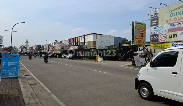 Disewakan Ruko Commpark Murah Di Pinggir Jalan Kota Wisata, Posisi Depan Gudang! 1