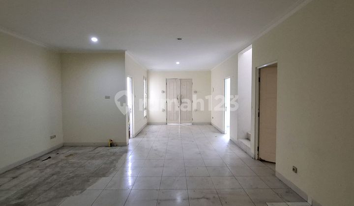 Affordable 2-Story Flood-Free House in New Cluster, Close to Mall! 1