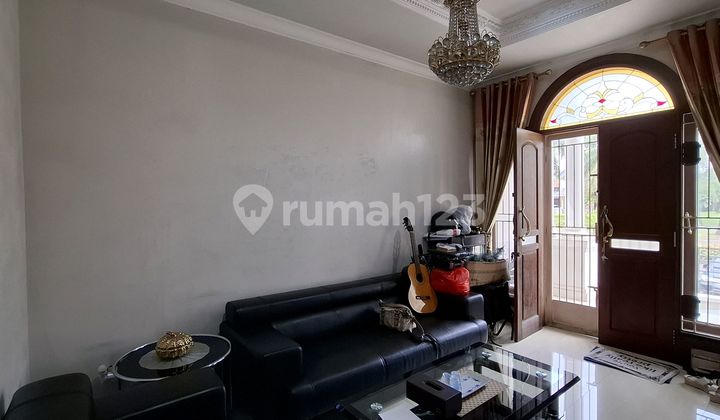 Dijual Rumah Mewah 2 Lantai dengan Luas Tanah 450 M2 & Bebas Banjir di Boulevard Utama Kota Wisata! Dijual Rumah Mewah 2 Lantai dengan Luas Tanah 450 M2 & Bebas Banjir di Boulevard Utama Kota Wisata!