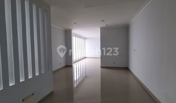 Rumah Murah 2 Lantai Sudah Renovasi & Turun Harga di Cluster Baru! 2