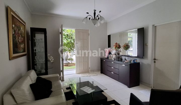 Dijual Rumah Mewah 2 Lantai Di Cluster Tengah Eksklusif Kota Wisata! 2