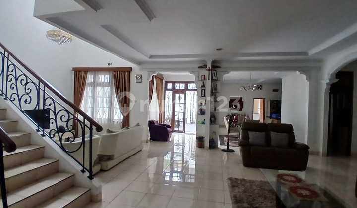 Dijual Rumah 2 Lantai Turun Harga di Cluster Depan, Dekat Tol! 2