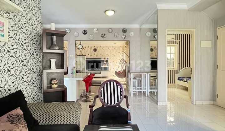 Rumah Murah 2 Lantai Turun Harga di Cluster Tengah, Dekat Mal! Rumah Murah 2 Lantai Turun Harga di Cluster Tengah, Dekat Mal!