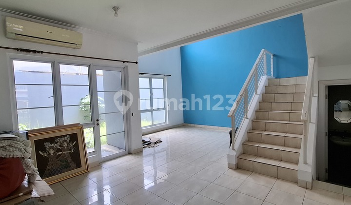 Rumah Murah 2 Lantai Siap Huni & Ada Halaman Belakang di Cluster Tengah, Dekat Mal! 2