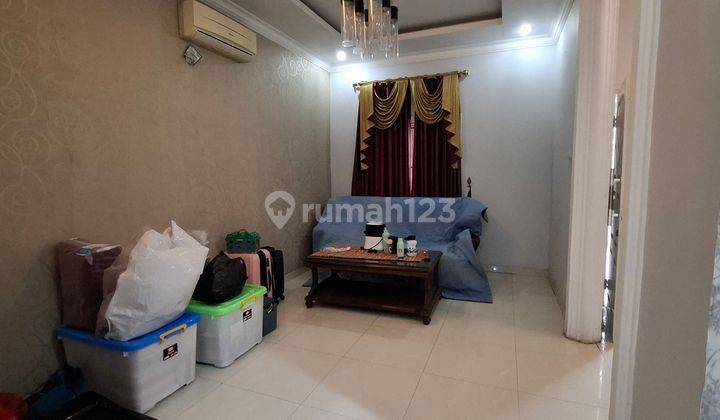 Dijual Rumah Mewah 2 Lantai Harga Murah Di Cluster Tengah Kota Wisata, Sudah Dak Depan Dan Belakang! 2