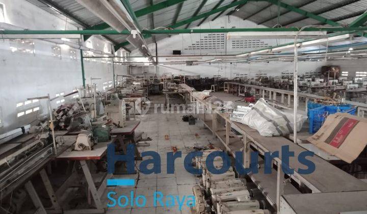 Tanah bonus gudang di Solo Baru 3