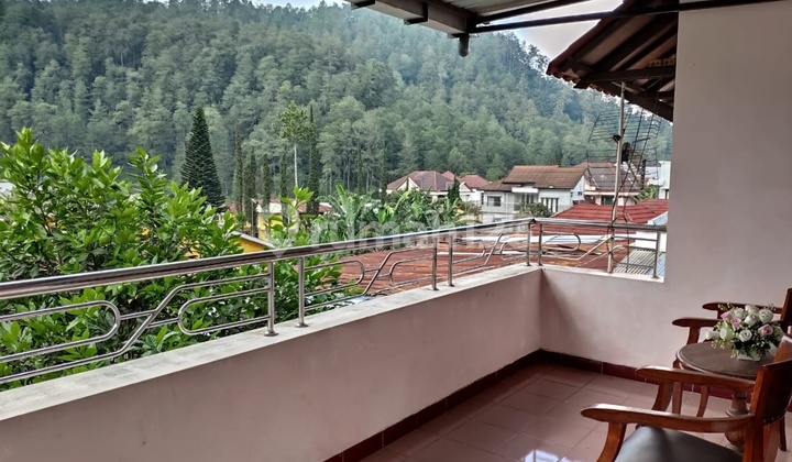 Villa adem nyaman tenang di Sekipan Tawanangu 10