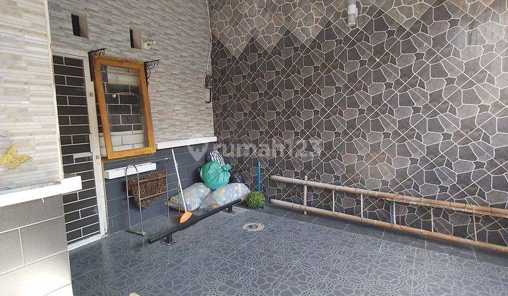 Rumah bersih siap huni di Sumber Surakarta 11