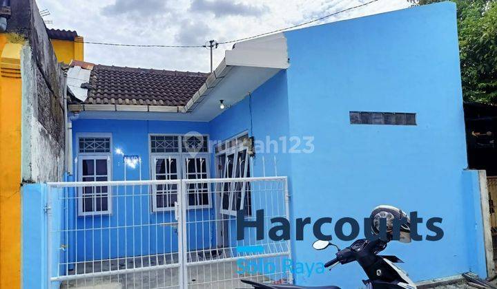 Rumah siap pakai habis renov di grogol solo baru 1