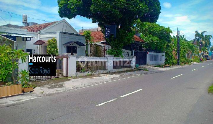Ruang usaha di Sumber Surakarta 3