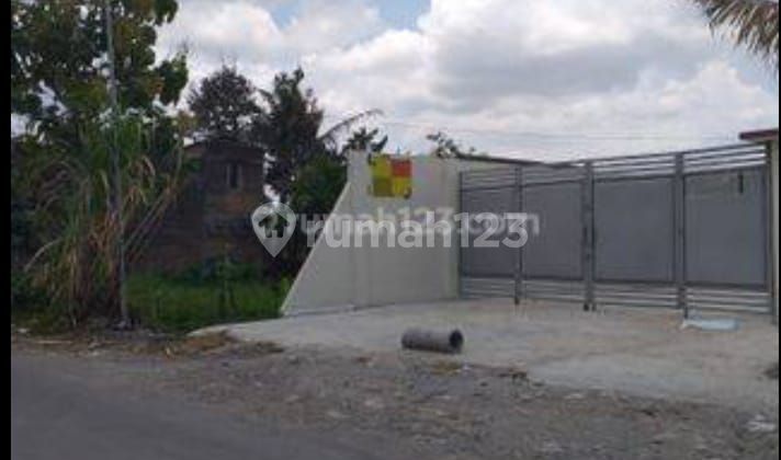 Gudang siap pakai di area industri  Gatak 