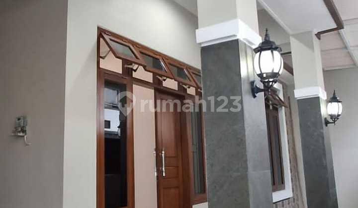 Dijual Cepat! Turun Harga Rumah 2 Lantai Bagus Siap Huni Di Gentan 2
