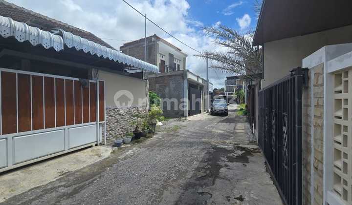 Dijual Tanah Kavling Murah Siap Bangun di Dekat Jalan Mangesti Raya Gentan Solo. Akses Jalan Simpang Mobil. Dijual Tanah Kavling Murah Siap Bangun di Dekat Jalan Mangesti Raya Gentan Solo. Akses Jalan Simpang Mobil.