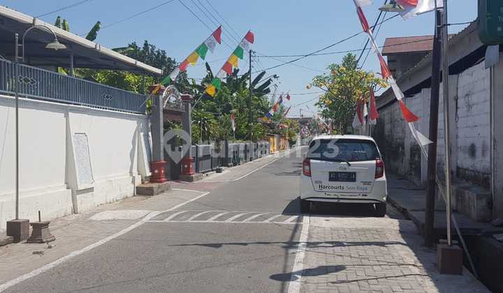Rumah Siap Huni di Kwarasan Dekat Solo Baru 2