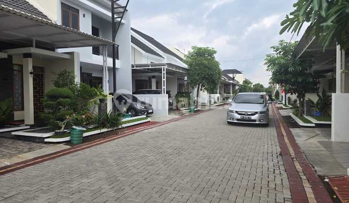 Rumah Baru Minimalis Siap Pakai di Perumahan Cluster Dekat Solo Baru, Cocok untuk Hunian Keluarga. 2