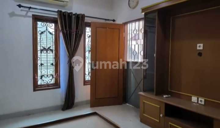 Rumah 2 Lantai Full Furnished Siap Huni di Paulan, Colomadu, Solo 2