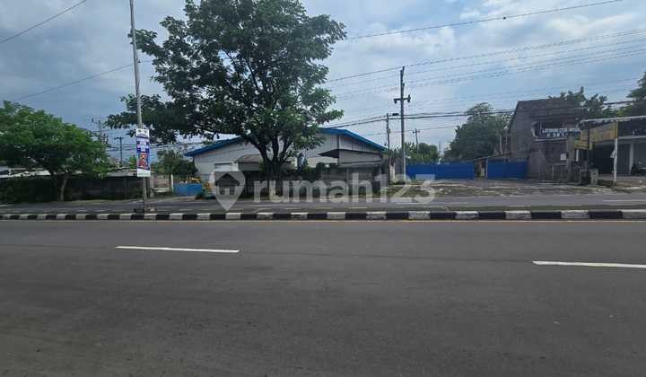 Dijual Gudang Atau Pabrik Strategis Di Pinggir Jalan Raya Boyolali Semarang, Bisa Dibangun Sesuai Kebutuhan.