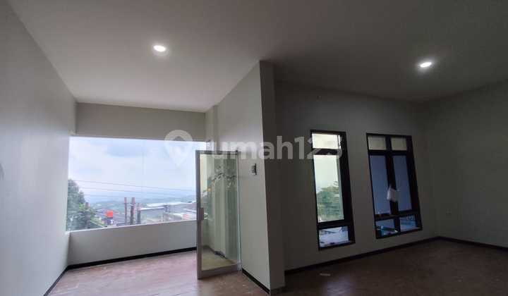 Rumah Siap Huni dan Nyaman Daerah Bukit Sari -11099 2