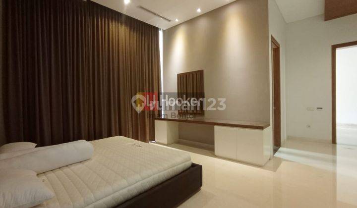 Jual Rumah Mewah, Modern Minimalis Green Candi Residence Semarang 7845jual Rumah Mewah, Modern Minimalis Green Candi Residence Semarang 7845 20