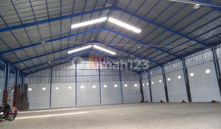 Warehouse Ready for Rent, Suitable for Industry, Pantura Road Tegal Pemalang 8691