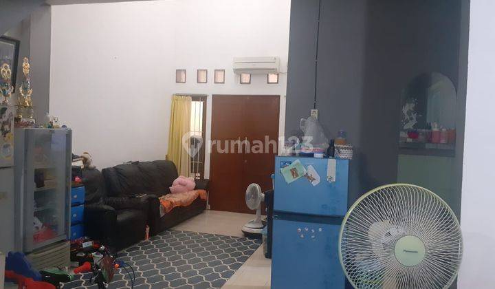 Rumah Murah Bagus 2 Lantai Semi Furnished di Graha Raya Bsd 2