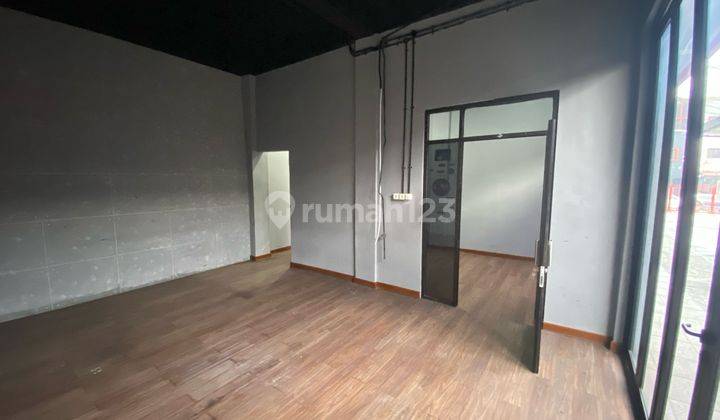 Disewakan ex Carwash & Kantor Kemanggisan Raya. Pinggir jalan. 2