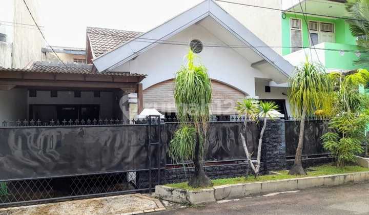 Jual Rumah 1,5 Lantai Siap Huni – Strategis Dekat Stasiun Jurangmangu & Bintaro Xchange Mall