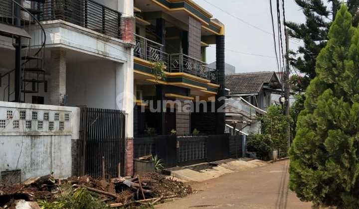 Jual Usaha Kost 3 Lantai Siap Jalan Di Pamulang — Dekat Unpam & Rsud Tangerang Selatan Jual Usaha Kost 3 Lantai Siap Jalan Di Pamulang — Dekat Unpam & Rsud Tangerang Selatan