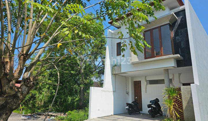 Rumah Baru Siap Huni di Ubung Dekat Taman Rama School Denpasar 1