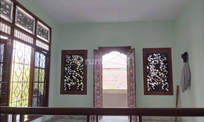 Disewakan Rumah Besar, 5 kamar tidur di Renon. Hanya 3 menit ke Plaza Renon! 2