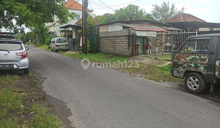 A piece of land is available for rent near Sunset Road, Seminyak 5