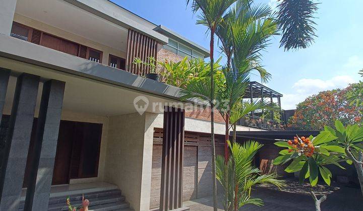 Modern Luxury House di Buluh Indah Denpasar 1