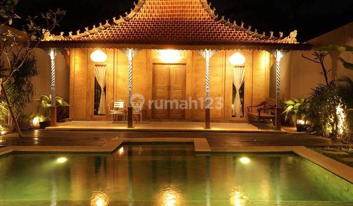 For rent: Authentic Joglo-style Villa in South Denpasar, just 10 minutes from Kuta. 2