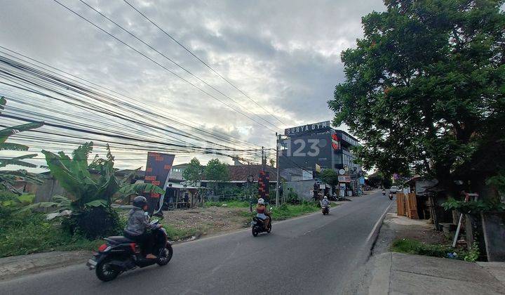 Prime Land for Rent on Mainroad Canggu 2